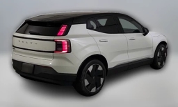 Volvo EX30 Plus Twin Motor AWD 2026