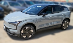 Volvo EX30 Plus Twin Motor AWD 2026