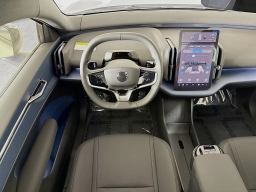 Volvo EX30 Plus Twin Motor AWD 2026
