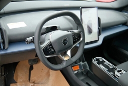 Volvo EX30 Plus Twin Motor AWD 2026