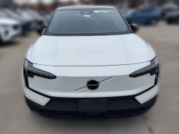 Volvo EX30 Ultra Twin Motor AWD 2025