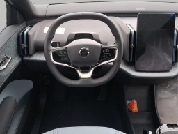 Volvo EX30 Ultra Twin Motor AWD 2026