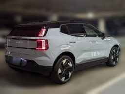 Volvo EX30 Ultra Twin Motor AWD 2026