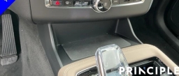 Volvo XC90 Plug-In Hybrid Plus T8 AWD 6-Seater 2026