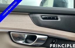 Volvo XC90 Plug-In Hybrid Plus T8 AWD 6-Seater 2026