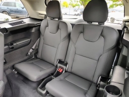 Volvo XC90 Plug-In Hybrid Plus T8 AWD 6-Seater 2026