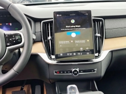 Volvo XC90 Plug-In Hybrid Plus T8 AWD 6-Seater 2026