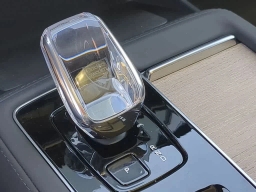 Volvo XC90 Plug-In Hybrid Plus T8 AWD 6-Seater 2026
