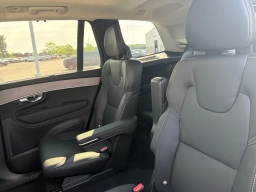 Volvo XC90 Plug-In Hybrid Ultra Dark Theme T8 AWD 6-Seater 2026