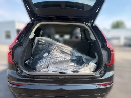 Volvo XC90 Plug-In Hybrid Ultra Dark Theme T8 AWD 6-Seater 2026