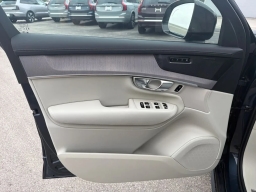 Volvo XC90 Plug-In Hybrid Ultra Dark Theme T8 AWD 6-Seater 2026
