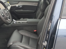 Volvo XC90 Plug-In Hybrid Ultra Dark Theme T8 AWD 6-Seater 2026