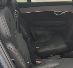 Volvo XC90 Plug-In Hybrid Ultra Dark Theme T8 AWD 6-Seater 2026