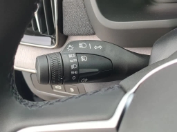 Volvo XC90 Plug-In Hybrid Ultra Dark Theme T8 AWD 6-Seater 2026