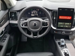 Volvo XC90 Plug-In Hybrid Ultra Dark Theme T8 AWD 6-Seater 2026