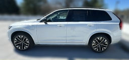 Volvo XC90 Plug-In Hybrid Ultra Dark Theme T8 AWD 6-Seater 2026
