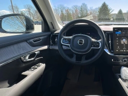 Volvo XC90 Plug-In Hybrid Ultra Dark Theme T8 AWD 6-Seater 2026