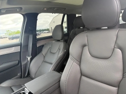 Volvo XC90 Plug-In Hybrid Ultra Dark Theme T8 AWD 6-Seater 2026