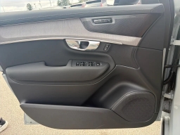 Volvo XC90 Plug-In Hybrid Ultra Dark Theme T8 AWD 6-Seater 2026