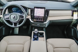 Volvo XC90 Plug-In Hybrid Plus T8 AWD 7-Seater 2026