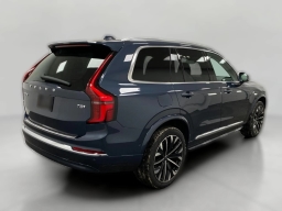 Volvo XC90 Plug-In Hybrid Plus T8 AWD 7-Seater 2026