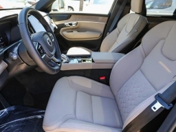 Volvo XC90 Plug-In Hybrid T8 AWD Plus 7-Seater 2026
