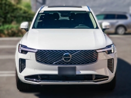 Volvo XC90 Plug-In Hybrid Plus T8 AWD 7-Seater 2026