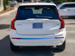 Volvo XC90 Plug-In Hybrid Plus T8 AWD 7-Seater 2026