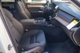 Volvo XC90 Plug-In Hybrid Plus T8 AWD 7-Seater 2026