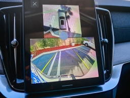Volvo XC90 Plug-In Hybrid Plus T8 AWD 7-Seater 2026