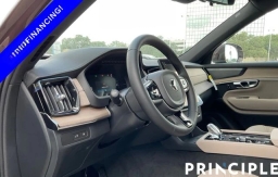 Volvo XC90 Plug-In Hybrid Plus T8 AWD 7-Seater 2026