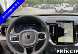 Volvo XC90 Plug-In Hybrid Plus T8 AWD 7-Seater 2026