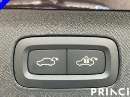 Volvo XC90 Plug-In Hybrid Plus T8 AWD 7-Seater 2026
