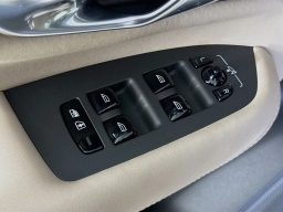 Volvo XC90 Plug-In Hybrid Plus T8 AWD 7-Seater 2026