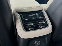 Volvo XC90 Plug-In Hybrid Plus T8 AWD 7-Seater 2026