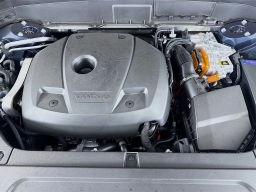 Volvo XC90 Plug-In Hybrid Plus T8 AWD 7-Seater 2026