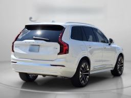 Volvo XC90 Plug-In Hybrid Plus T8 AWD 7-Seater 2026