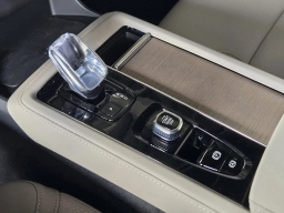 Volvo XC90 Plug-In Hybrid Plus T8 AWD 7-Seater 2026