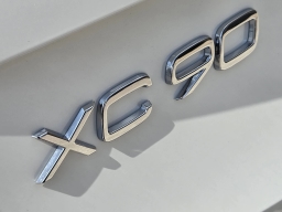 Volvo XC90 Plug-In Hybrid Plus T8 AWD 7-Seater 2026