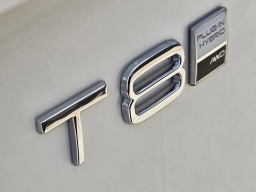 Volvo XC90 Plug-In Hybrid Plus T8 AWD 7-Seater 2026
