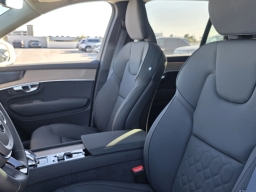 Volvo XC90 Plug-In Hybrid Plus T8 AWD 7-Seater 2026