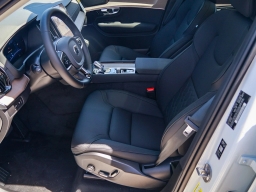 Volvo XC90 Plug-In Hybrid Plus T8 AWD 7-Seater 2026