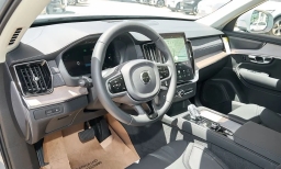 Volvo XC90 Plug-In Hybrid Plus T8 AWD 7-Seater 2026