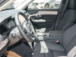 Volvo XC90 Plug-In Hybrid Plus T8 AWD 7-Seater 2026