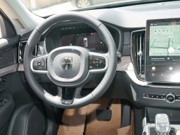 Volvo XC90 Plug-In Hybrid Plus T8 AWD 7-Seater 2026