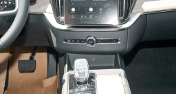 Volvo XC90 Plug-In Hybrid Plus T8 AWD 7-Seater 2026