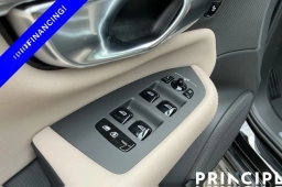 Volvo XC90 Plug-In Hybrid Plus T8 AWD 7-Seater 2026
