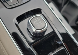 Volvo XC90 Plug-In Hybrid Plus T8 AWD 7-Seater 2026