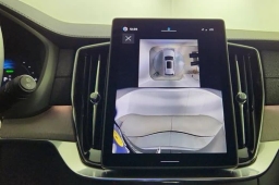 Volvo XC90 Plug-In Hybrid Ultra T8 AWD 7-Seater 2026