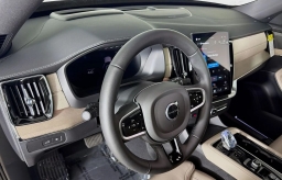 Volvo XC90 Plug-In Hybrid Ultra T8 AWD 7-Seater 2026